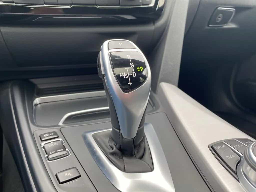 BMW 320 2,0 d xDrive M-Sport und Aerodynamik-Paket 01/2017-photo-13