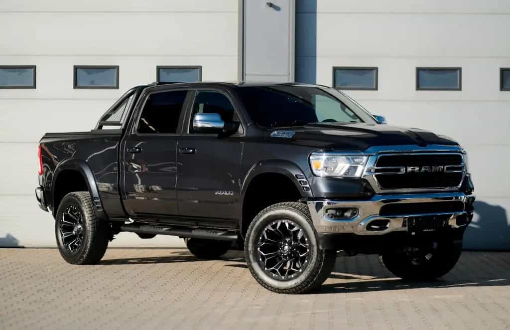 Other Other RAM 1500 5.7 Crew Cab Shortbed Bighorn Chrome 06/2021-photo-3