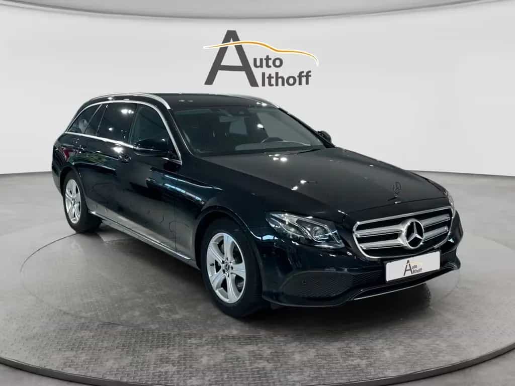 Mercedes-Benz E 200 E200 T 4Matic Aut. MULTIBEAM KAM ASSIST SHZ 02/2018-photo-0