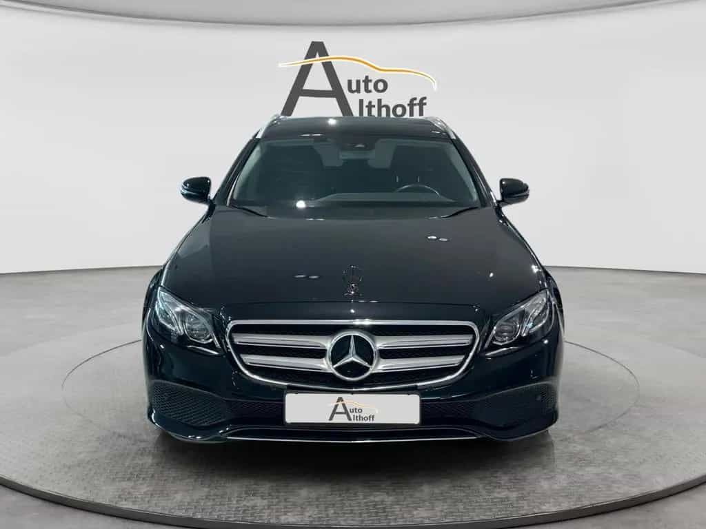 Mercedes-Benz E 200 E200 T 4Matic Aut. MULTIBEAM KAM ASSIST SHZ 02/2018-photo-1