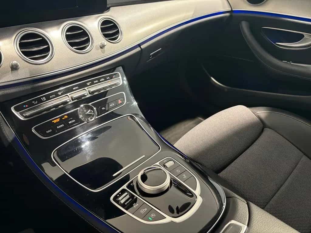 Mercedes-Benz E 200 E200 T 4Matic Aut. MULTIBEAM KAM ASSIST SHZ 02/2018-photo-13