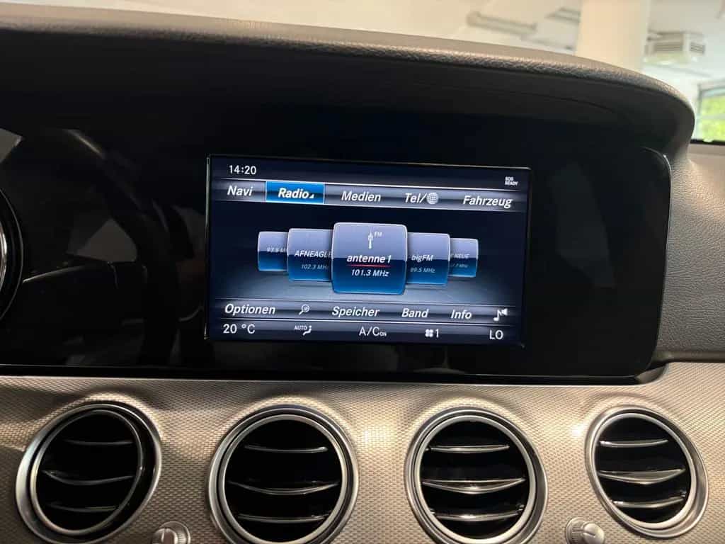 Mercedes-Benz E 200 E200 T 4Matic Aut. MULTIBEAM KAM ASSIST SHZ 02/2018-photo-17