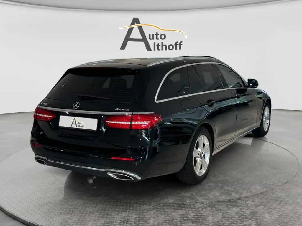 Mercedes-Benz E 200 E200 T 4Matic Aut. MULTIBEAM KAM ASSIST SHZ 02/2018-photo-5