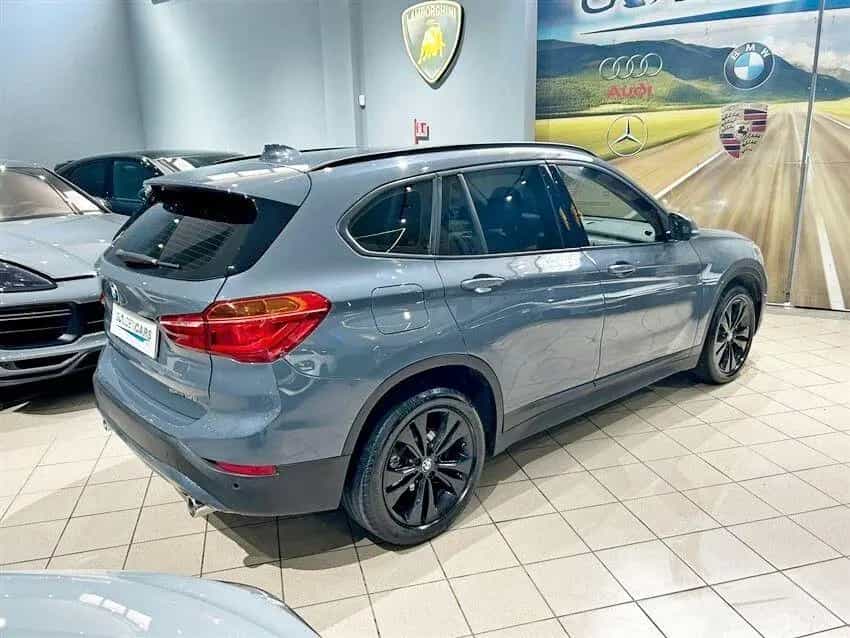 BMW X1 Bmw X1 sDrive18d Advantage 10/2019-photo-5