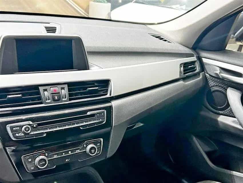BMW X1 Bmw X1 sDrive18d Advantage 10/2019-photo-8