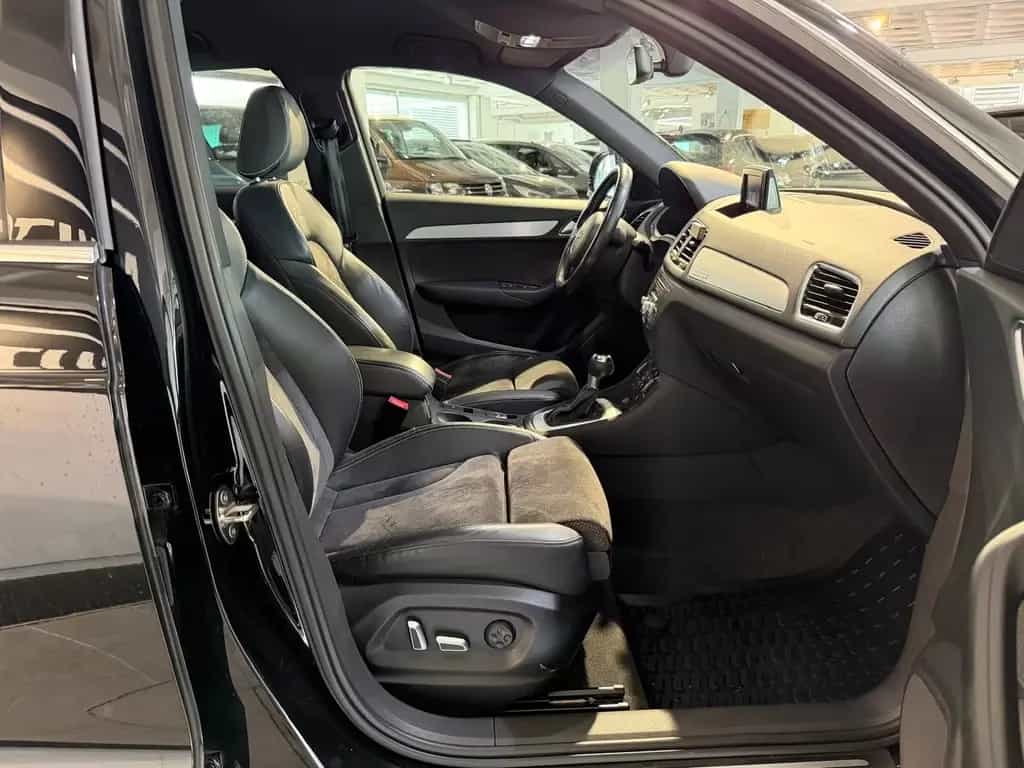 Audi Q3 sport quattro s-line Plus*Automatik*AHK 2,0t 05/2016-photo-16