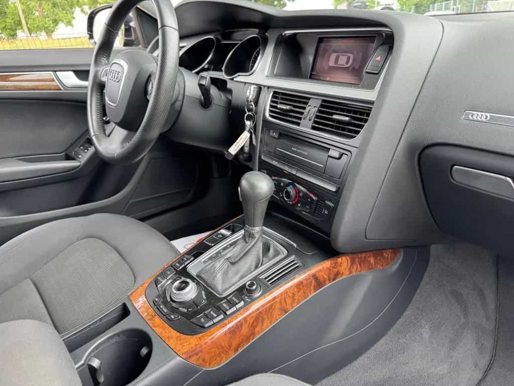 Audi A5 Sportback 2.0 TFSI / 84600 km / Automatik / 05/2011-photo-16