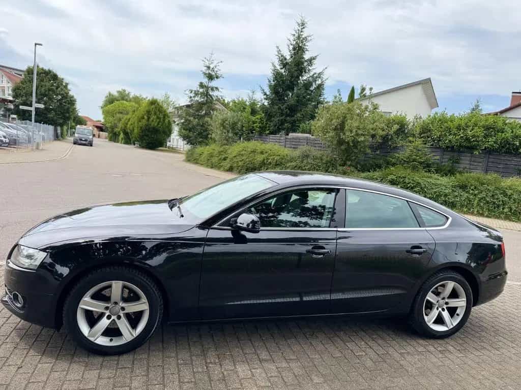 Audi A5 Sportback 2.0 TFSI / 84600 km / Automatik / 05/2011-photo-3