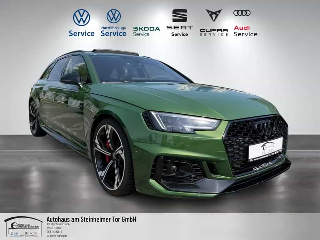 Audi RS4 KERAMIK-CARBON-HUD-B&O-360°-MATRIX-VIRT-PANO 08/2019-photo-0