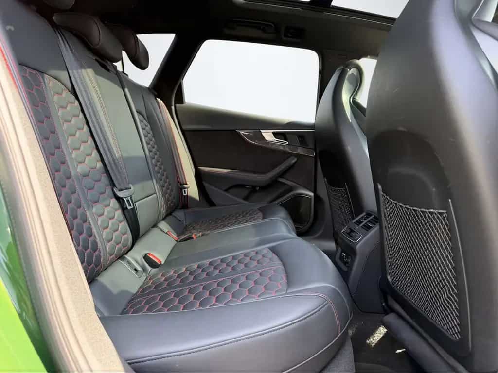 Audi RS4 KERAMIK-CARBON-HUD-B&O-360°-MATRIX-VIRT-PANO 08/2019-photo-18
