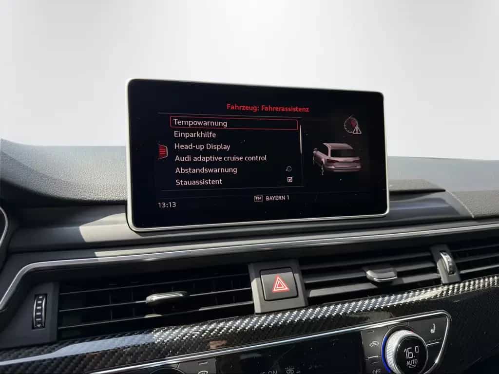 Audi RS4 KERAMIK-CARBON-HUD-B&O-360°-MATRIX-VIRT-PANO 08/2019-photo-24