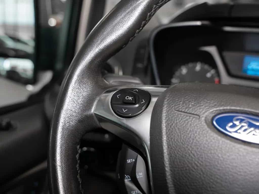 Ford Tourneo Custom Kombi L2 H1 310 VA Titanium Navi 05/2017-photo-14