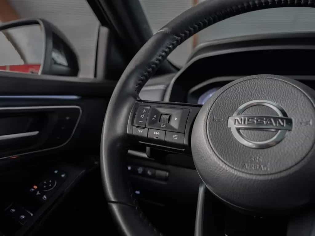 Nissan Qashqai Tekna+ 4x4 HUD Panorama Navi Leder Memor 05/2022-photo-18