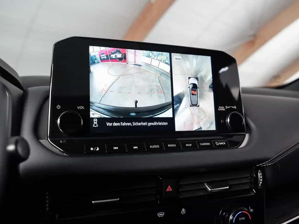 Nissan Qashqai Tekna+ 4x4 HUD Panorama Navi Leder Memor 05/2022-photo-2
