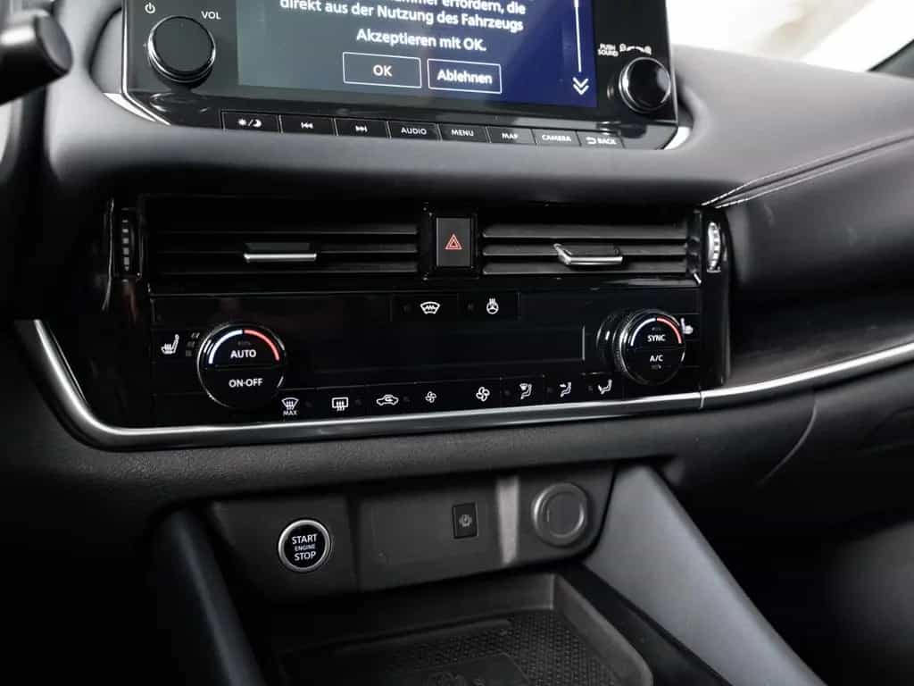 Nissan Qashqai Tekna+ 4x4 HUD Panorama Navi Leder Memor 05/2022-photo-21