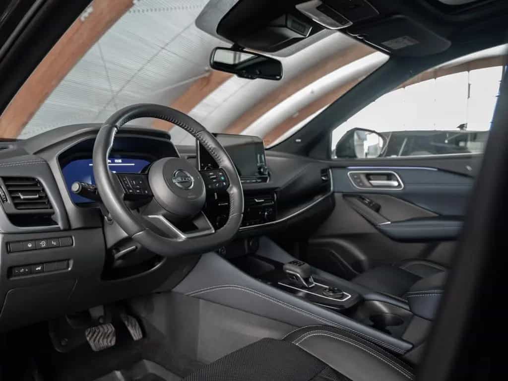 Nissan Qashqai Tekna+ 4x4 HUD Panorama Navi Leder Memor 05/2022-photo-6