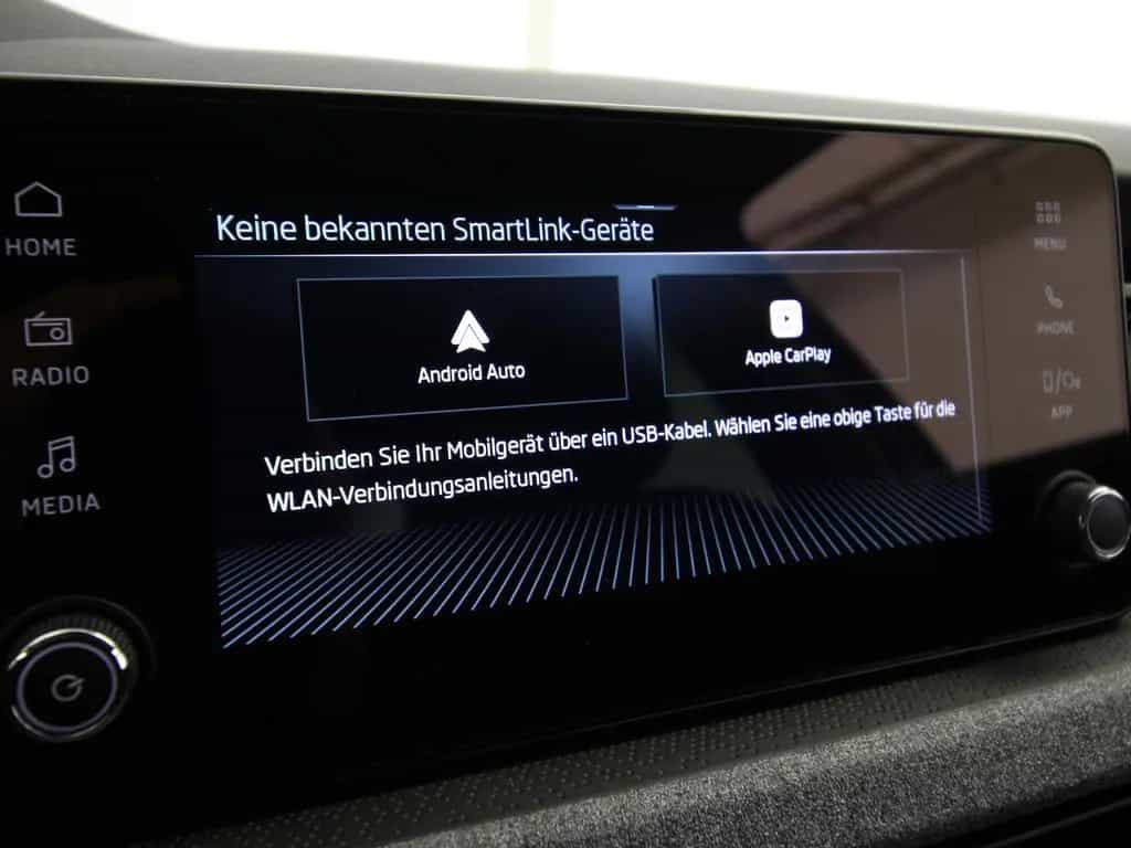 Skoda Kamiq TSI OPF 7-DSG Selection LED+KAMERA+ACC 03/2025-photo-17