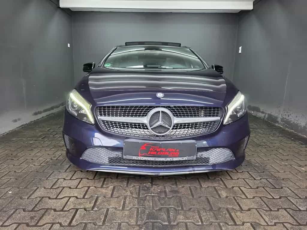 Mercedes-Benz A 200 d 4MATIC, PANO, LED, R-KAMERA, CARPLAY 03/2017-photo-1