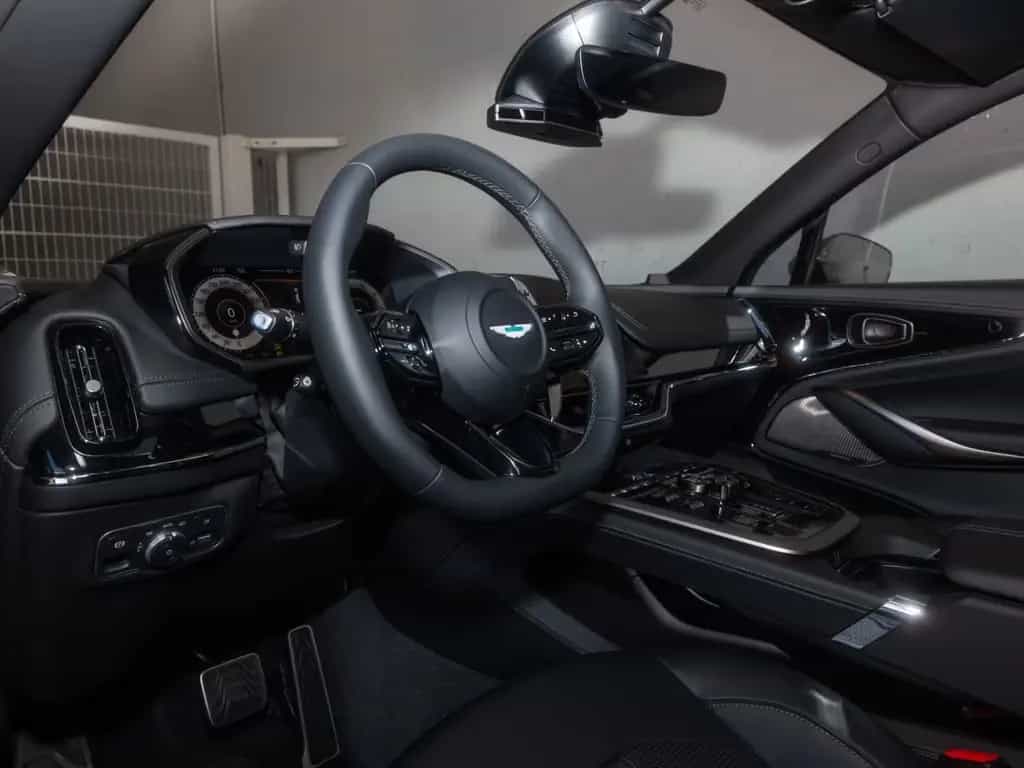 Aston Martin DBX 4.0 V8 707 null-photo-6