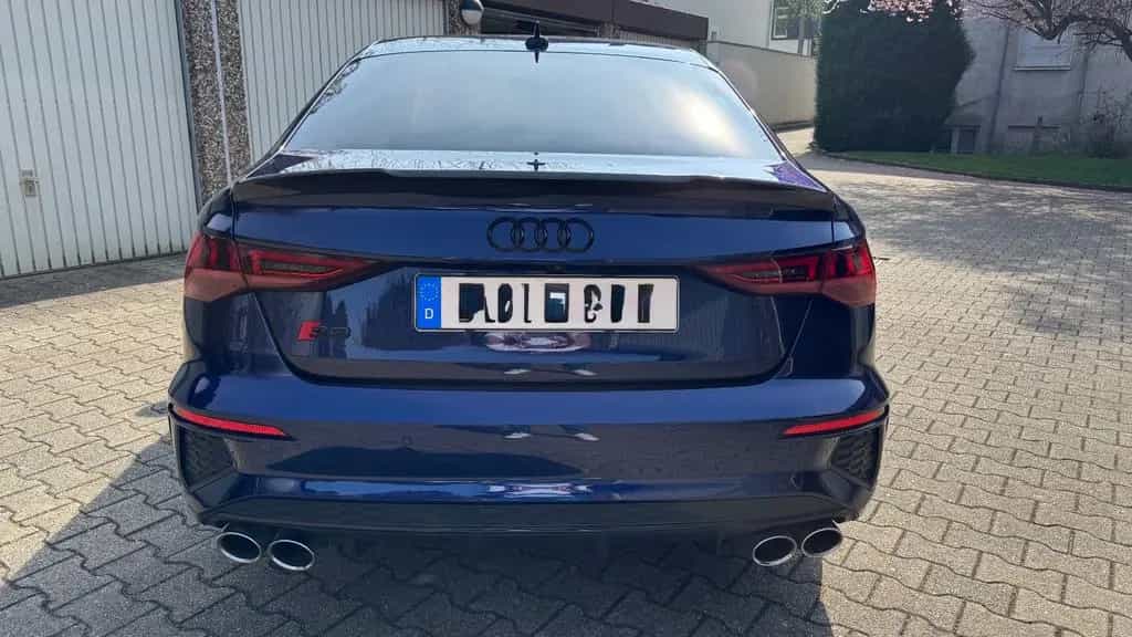 Audi S3 TFSI S tronic quattro - 05/2022-photo-2