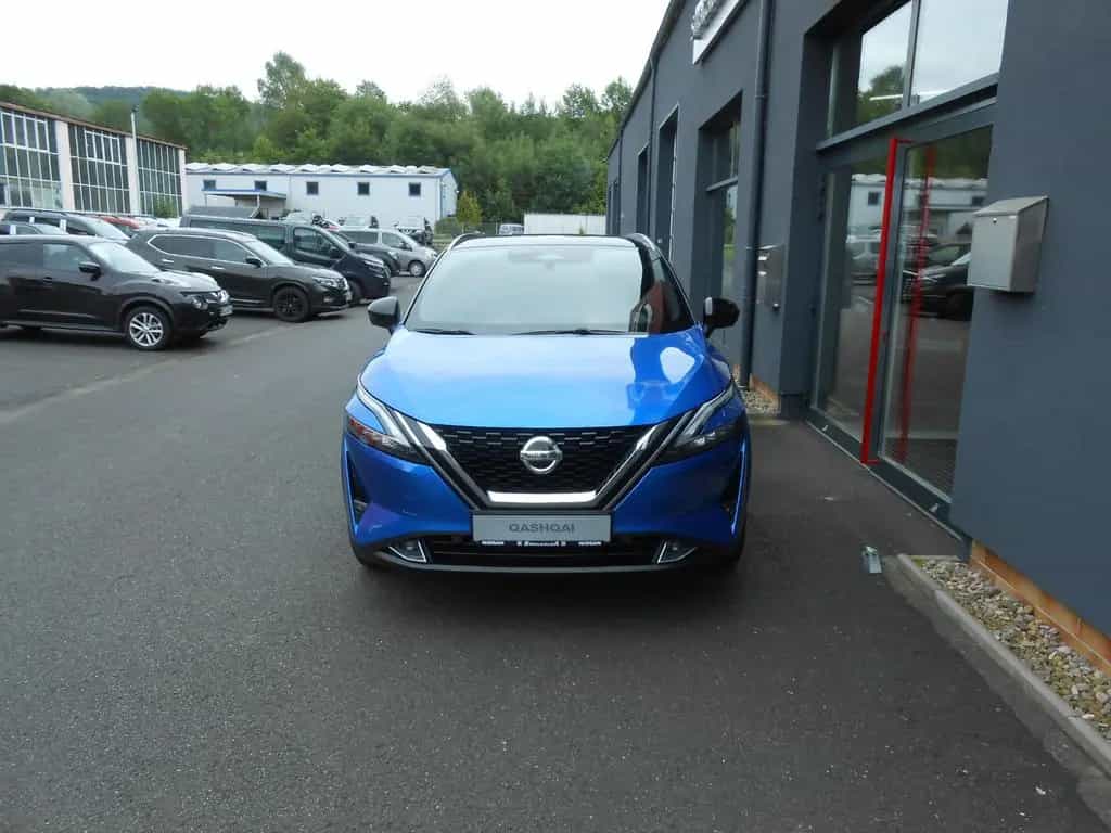 Nissan Qashqai Tekna+ 4x4BoseLederPGD 02/2022-photo-1