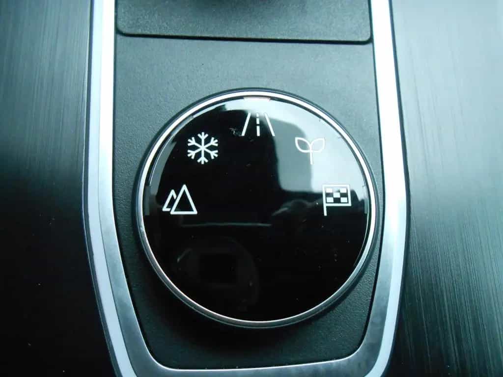Nissan Qashqai Tekna+ 4x4BoseLederPGD 02/2022-photo-18