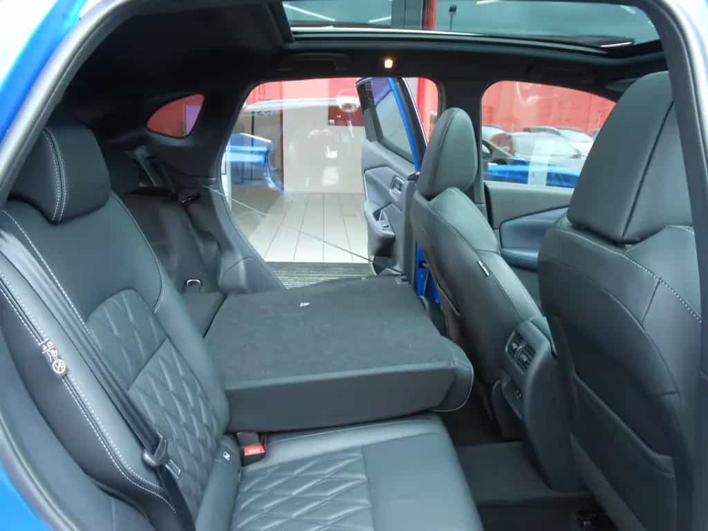 Nissan Qashqai Tekna+ 4x4BoseLederPGD 02/2022-photo-28