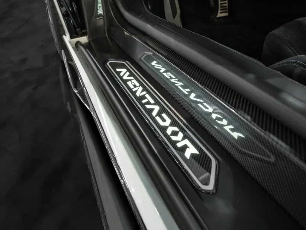 Lamborghini Aventador Ultimae | 1 of 350 09/2022-photo-17