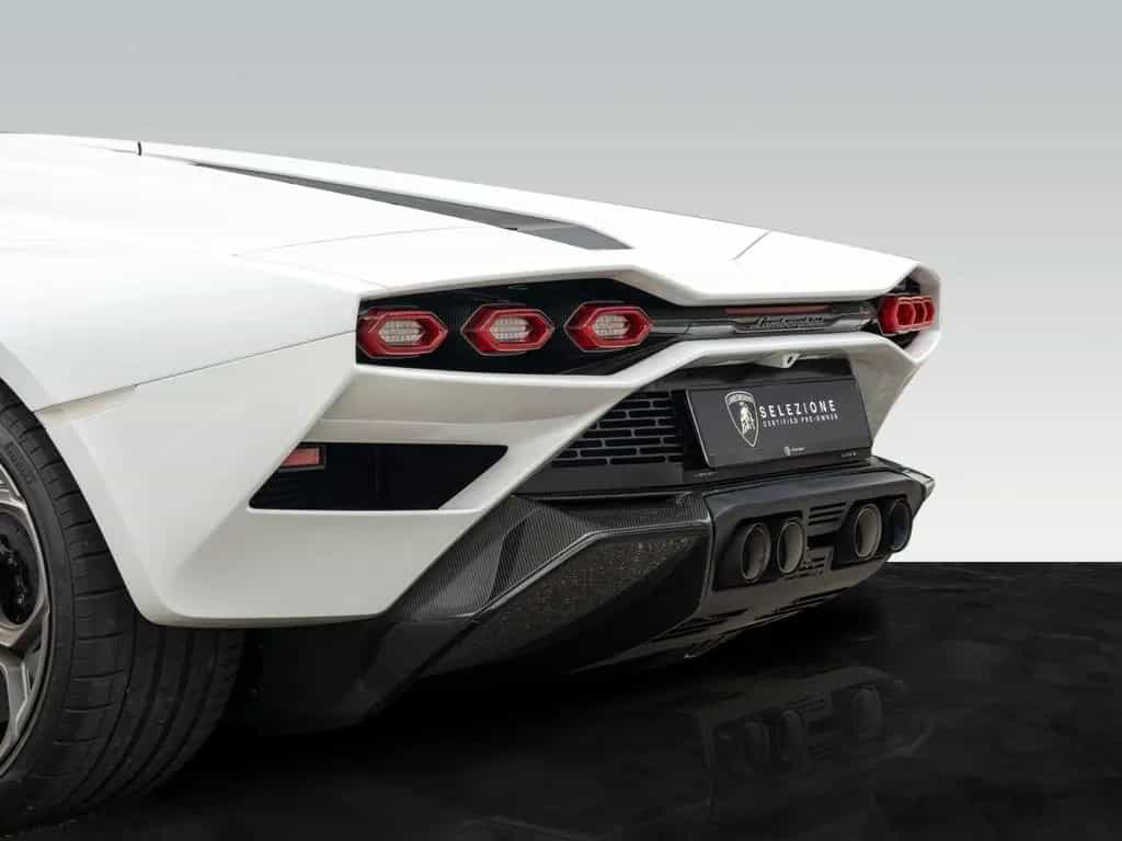 Lamborghini Aventador Ultimae | 1 of 350 09/2022-photo-27