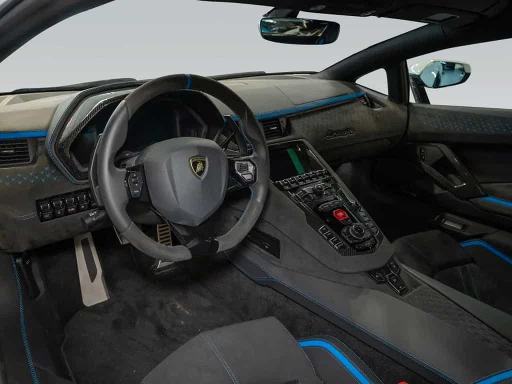 Lamborghini Aventador Ultimae | 1 of 350 09/2022-photo-5