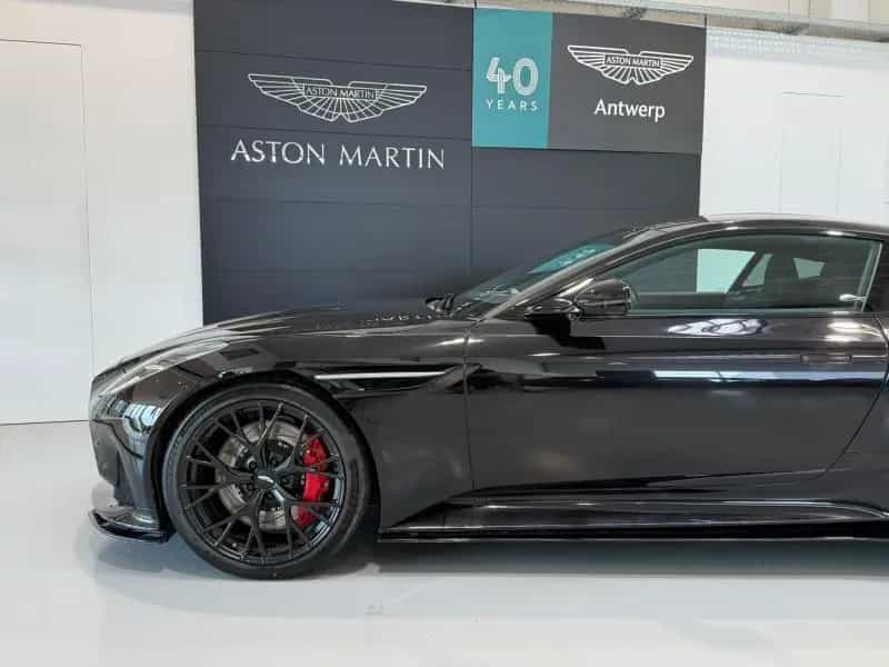 Aston Martin DB12 DB12 Coupe 04/2024-photo-35