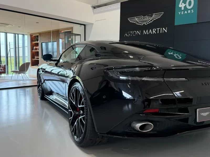 Aston Martin DB12 DB12 Coupe 04/2024-photo-40