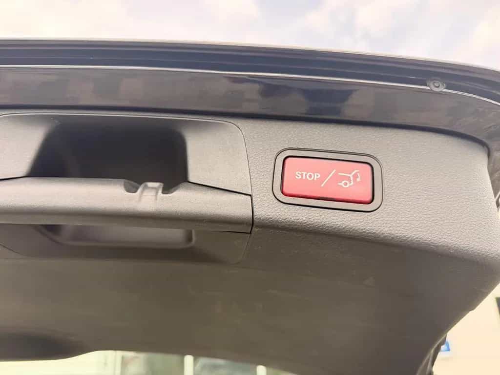 Mercedes-Benz C 180 C T-Modell Led, Bremsen neu, HU neu 06/2017-photo-20