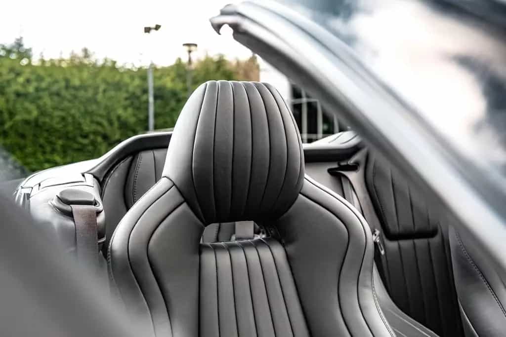 Aston Martin DB9 Vengeance Volante 09/2016-photo-2