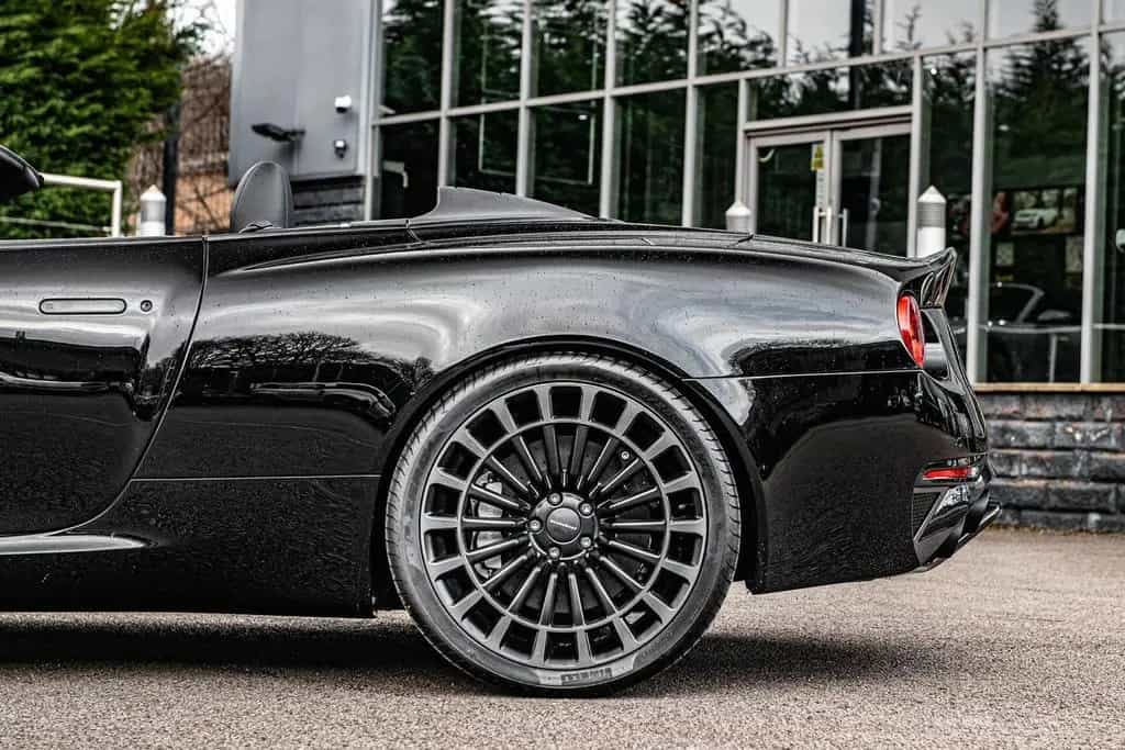 Aston Martin DB9 Vengeance Volante 09/2016-photo-27