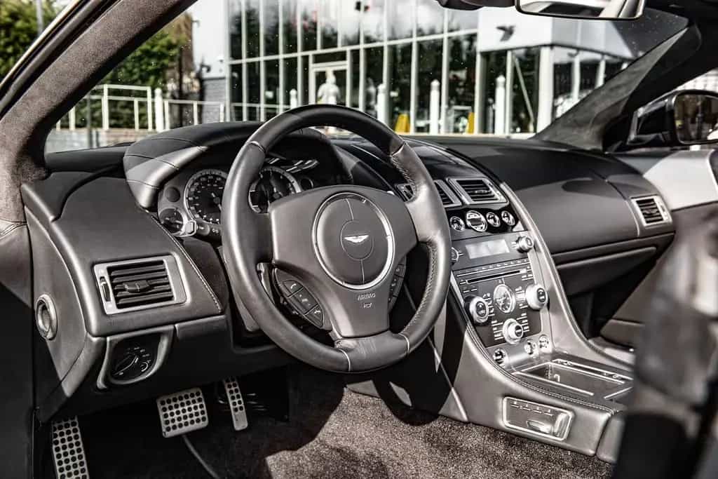 Aston Martin DB9 Vengeance Volante 09/2016-photo-6
