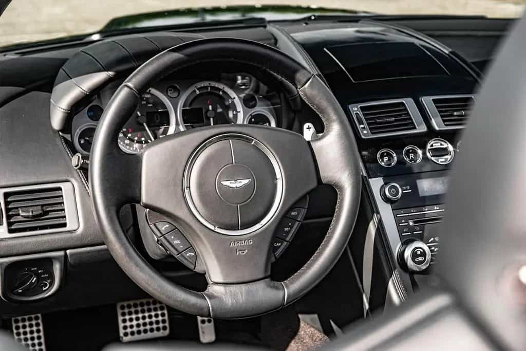 Aston Martin DB9 Vengeance Volante 09/2016-photo-7