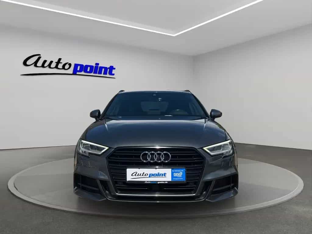 Audi A3 Sportback 3xS Line Virtual Matrix AHK 06/2018-photo-1