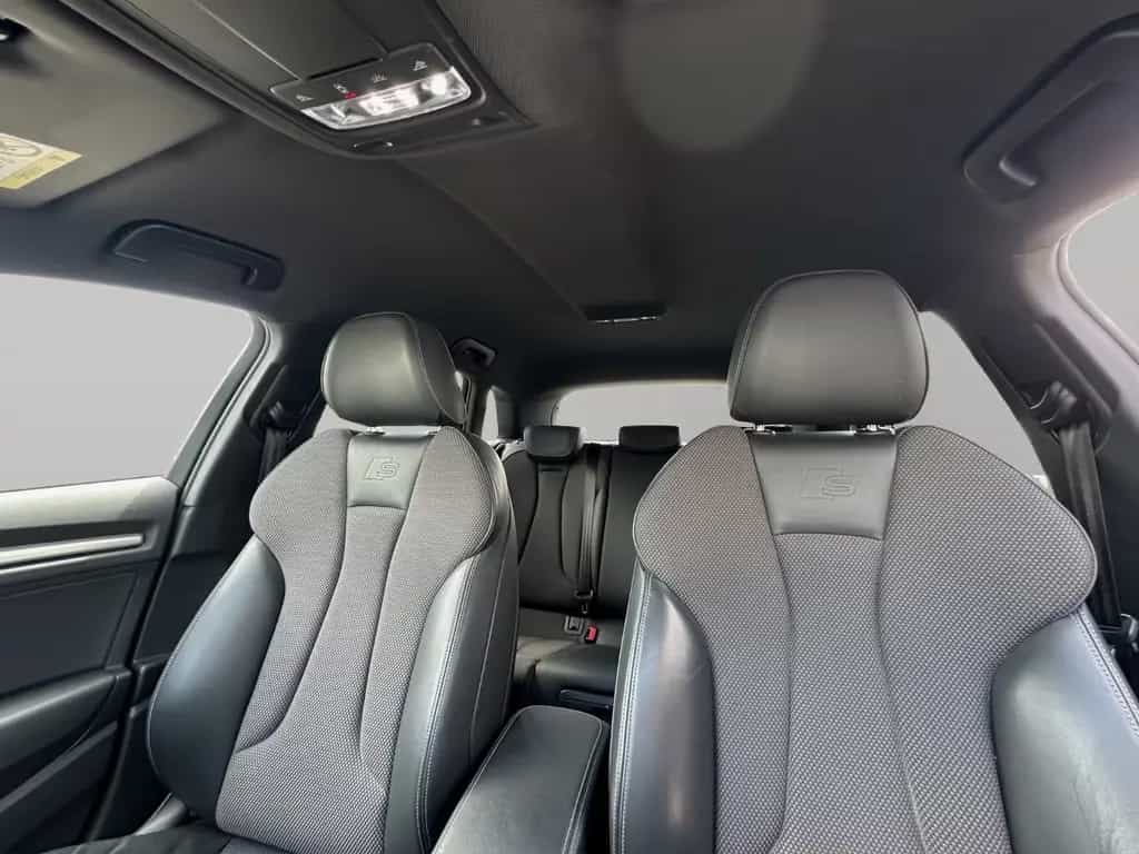 Audi A3 Sportback 3xS Line Virtual Matrix AHK 06/2018-photo-14