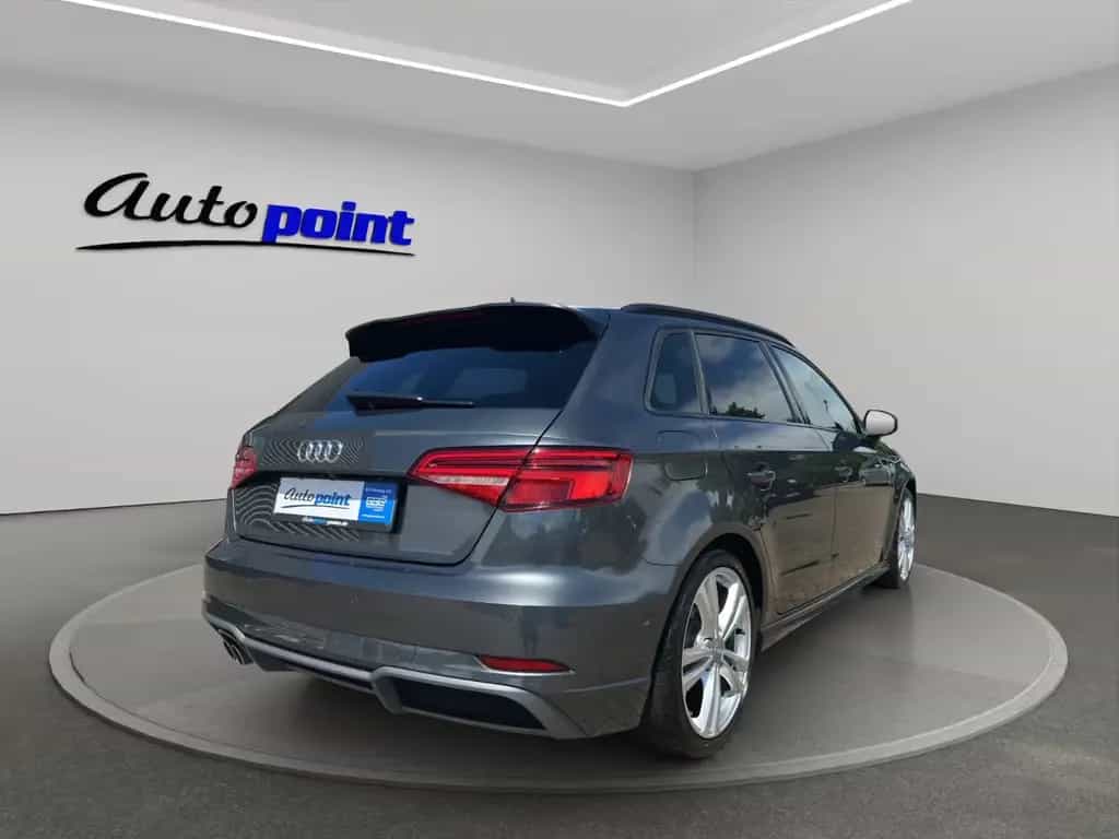Audi A3 Sportback 3xS Line Virtual Matrix AHK 06/2018-photo-4