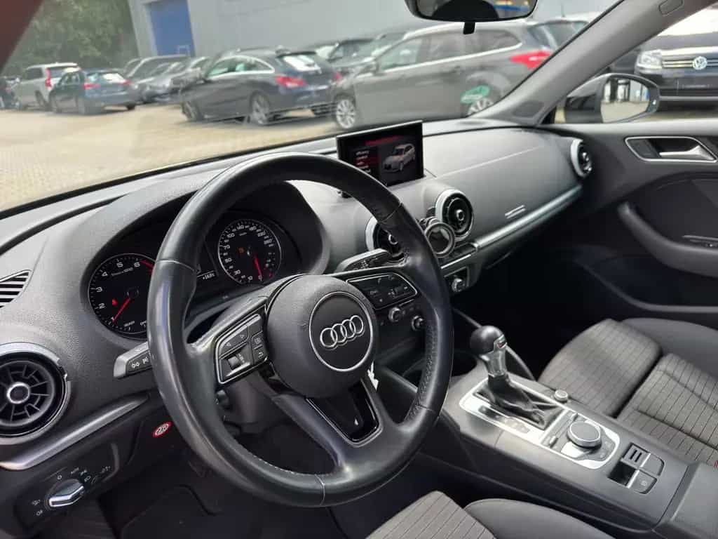 Audi A3 Sportback 35 TFSI sport Garantie *nur 92000Km 12/2018-photo-18