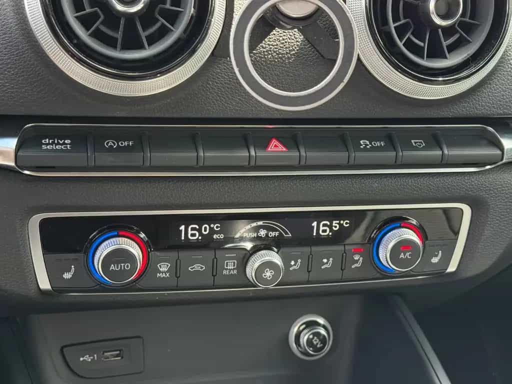 Audi A3 Sportback 35 TFSI sport Garantie *nur 92000Km 12/2018-photo-23