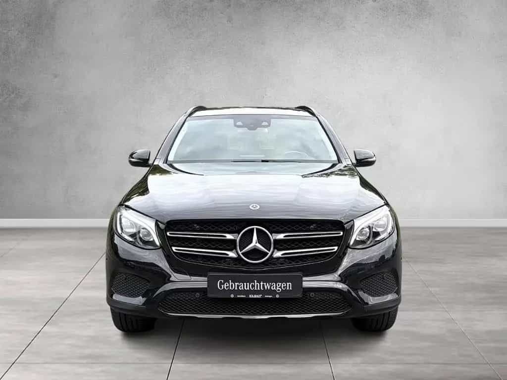 Mercedes-Benz GLC 220 d 4M SUV TotW NIGHT LED Keyless-GO 02/2019-photo-1