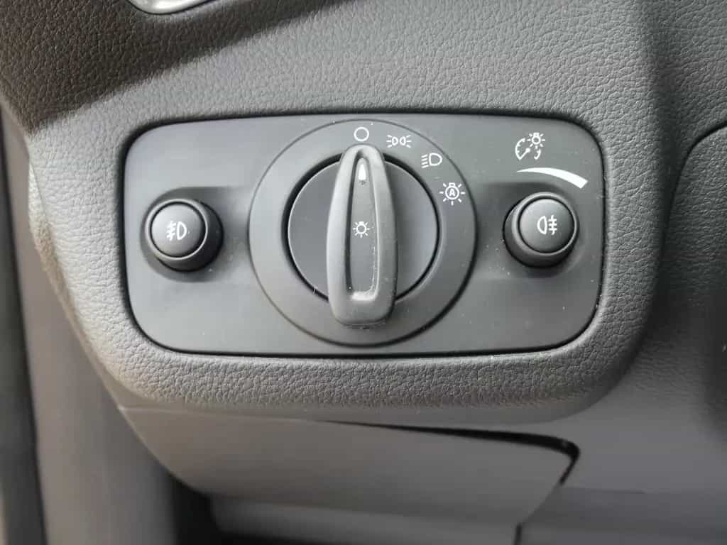 Ford Kuga Titanium Navi*Sitzheizung*Leder*Xenon 02/2015-photo-19