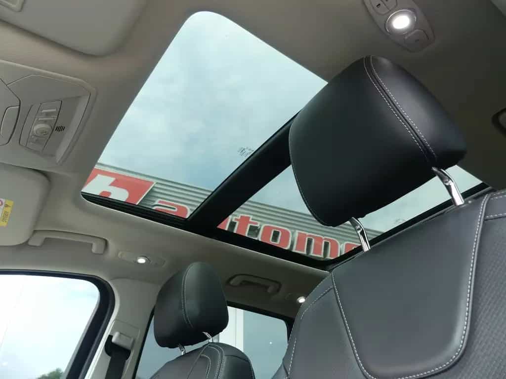 Ford Kuga Titanium Navi*Sitzheizung*Leder*Xenon 02/2015-photo-24