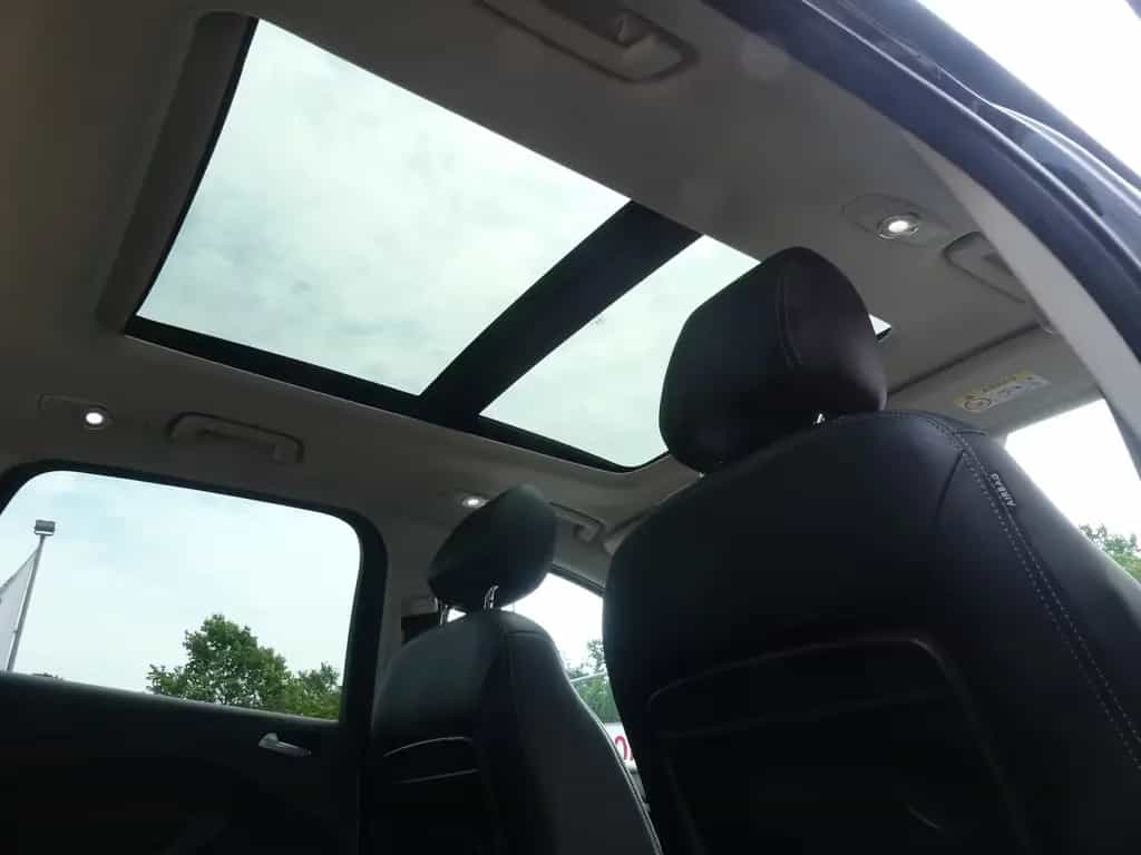Ford Kuga Titanium Navi*Sitzheizung*Leder*Xenon 02/2015-photo-29