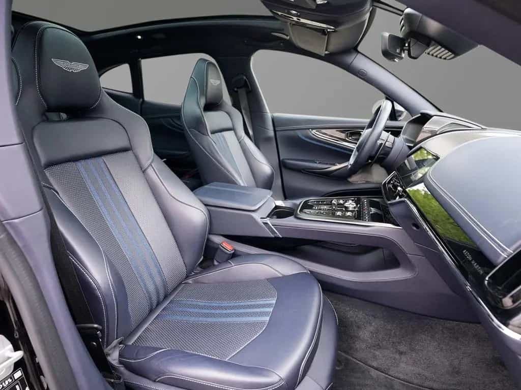 Aston Martin DBX 707 Ultramarine Black / Dark Knight 06/2024-photo-33