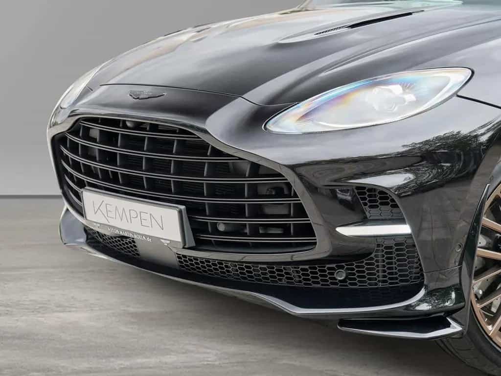 Aston Martin DBX 707 Ultramarine Black / Dark Knight 06/2024-photo-9