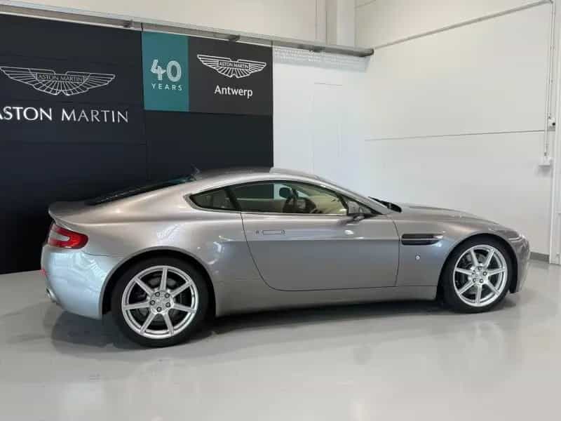 Aston Martin V8 Vantage V8 Vantage - Manual Transmission 05/2006-photo-17