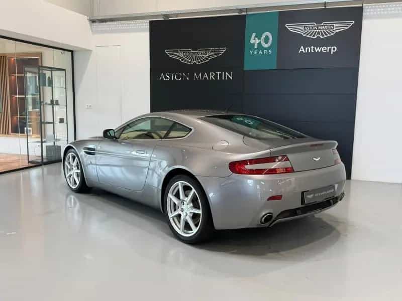 Aston Martin V8 Vantage V8 Vantage - Manual Transmission 05/2006-photo-2